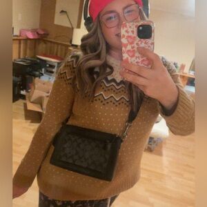 𝘾𝙤𝙖𝙘𝙝 𝙇𝙚𝙖𝙩𝙝𝙚𝙧 𝘾𝙧𝙤𝙨𝙨𝙗𝙤𝙙𝙮 𝘽𝙡𝙖𝙘𝙠 𝙖𝙣𝙙 𝙂𝙧𝙚𝙮 𝙎𝙞𝙜𝙣𝙖𝙩𝙪𝙧𝙚 𝙈𝙞𝙣𝙩 𝘾𝙤𝙣𝙙𝙞𝙩𝙞𝙤𝙣 𝙐𝙣𝙞𝙨𝙚𝙭 𝘽𝙖𝙜